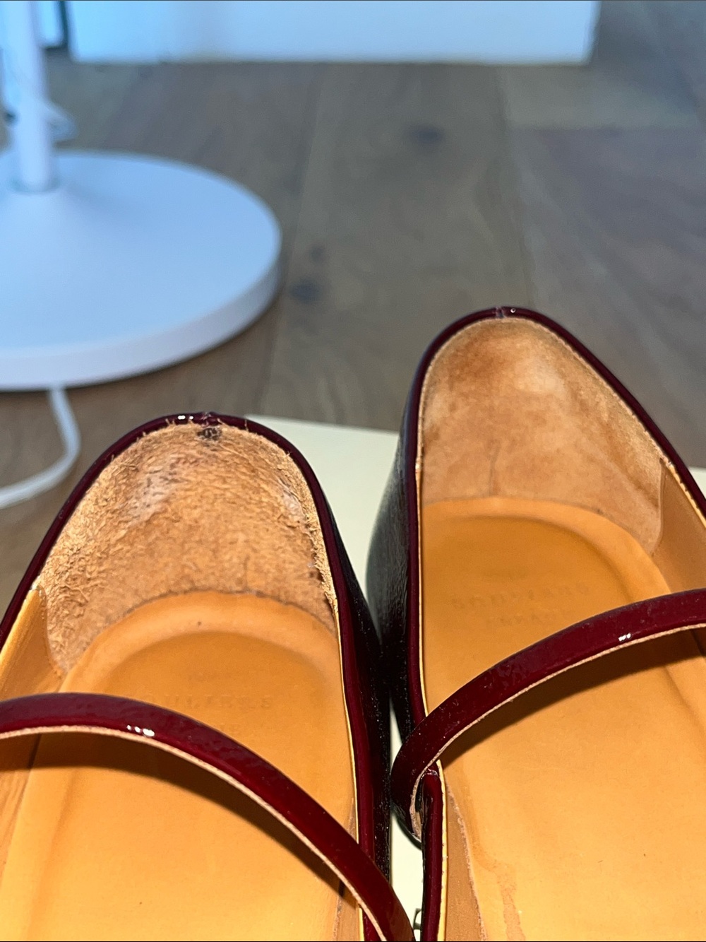 Sezane Women’s Méline Low Ballerinas -Mary Jane Patent Leather Flats in Burgundy - Picture 6 of 7